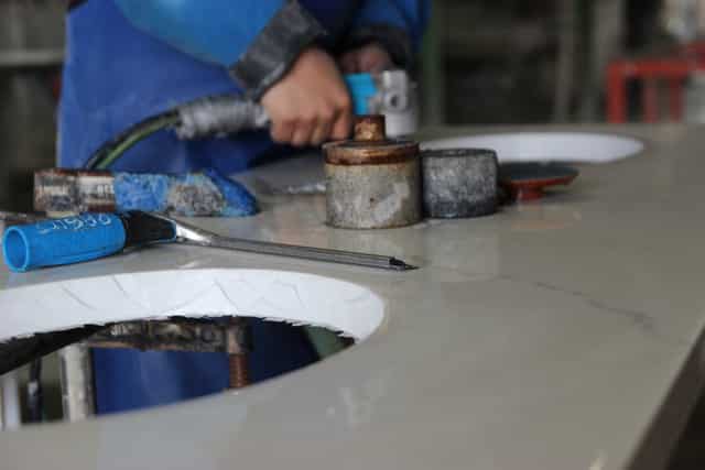Stone fabrication sink cutout